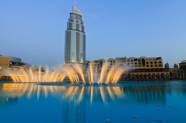Sổ tay du lịch so tay du lich Sotaydulich Sotay Dulich Khampha Kham Pha Bui Dubai Fountain - màn trình diễn nhạc nước hoành tráng nhất thế giới
