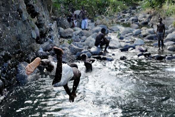 Sổ tay du lịch so tay du lich Sotaydulich Sotay Dulich Khampha Kham Pha Bui Grenada Quốc đảo của sự thanh bình