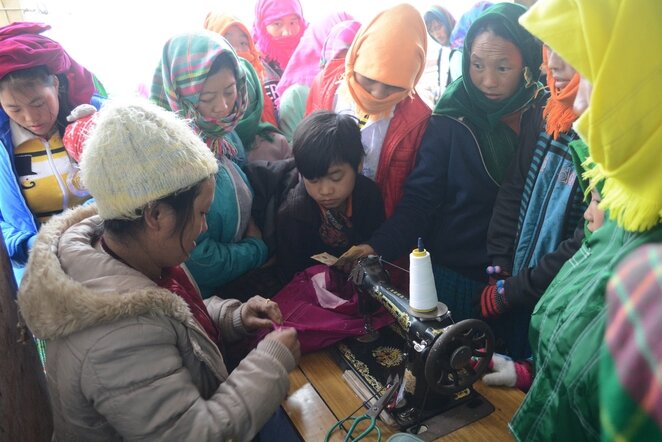 Sổ tay du lịch so tay du lich Sotaydulich Sotay Dulich Khampha Kham Pha Bui Phiên chợ cuối năm trên đỉnh Lũng Pù