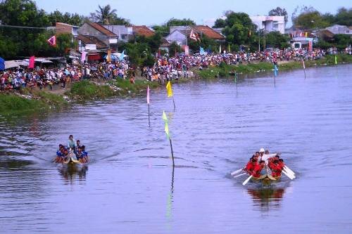 Sổ tay du lịch so tay du lich Sotaydulich Sotay Dulich Khampha Kham Pha Bui Đầu năm đến đất võ Bình Định