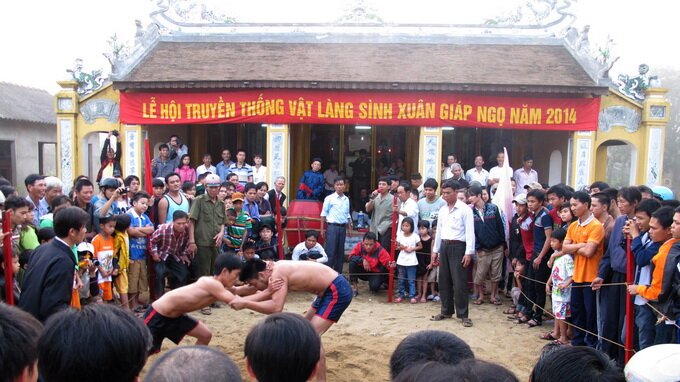 Sổ tay du lịch so tay du lich Sotaydulich Sotay Dulich Khampha Kham Pha Bui Vật làng Sình tưng bừng khai hội