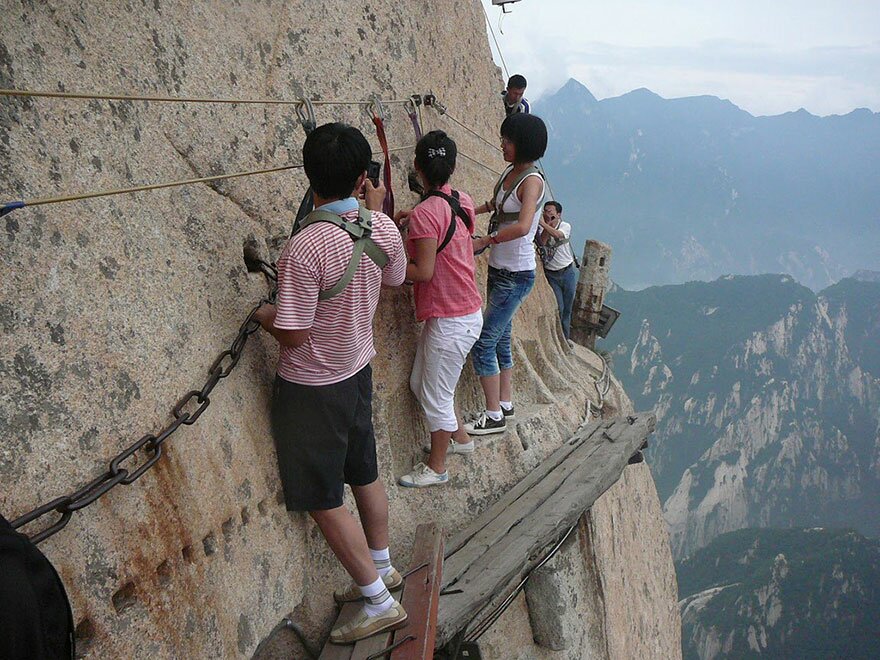 Sổ tay du lịch so tay du lich Sotaydulich Sotay Dulich Khampha Kham Pha Bui Mạo hiểm trên con đường lên núi Hoa Sơn