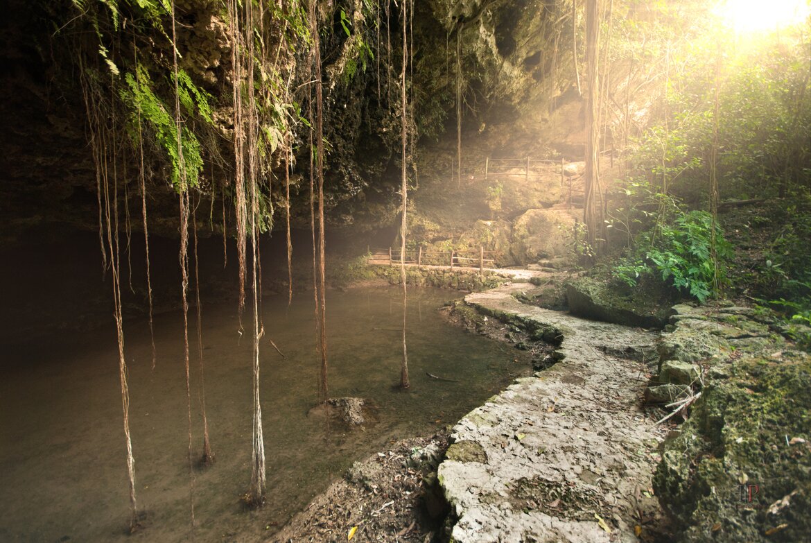 Sổ tay du lịch so tay du lich Sotaydulich Sotay Dulich Khampha Kham Pha Bui Mãn nhãn với Hố đá vôi Chichen Itza sâu thẳm ở Yuactan