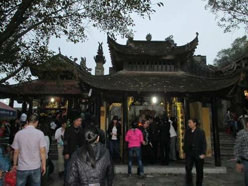 Sổ tay du lịch so tay du lich Sotaydulich Sotay Dulich Khampha Kham Pha Bui Viếng đền bà chúa Kho