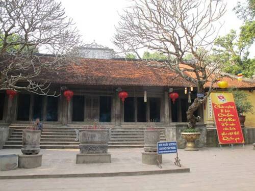 Sổ tay du lịch so tay du lich Sotaydulich Sotay Dulich Khampha Kham Pha Bui Thăm chùa Côn Sơn