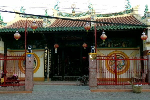 Sổ tay du lịch so tay du lich Sotaydulich Sotay Dulich Khampha Kham Pha Bui Phước Minh Cung ở Trà Vinh