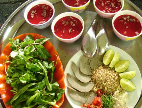Sổ tay du lịch so tay du lich Sotaydulich Sotay Dulich Khampha Kham Pha Bui Những món ăn “kinh dị” với người nước ngoài