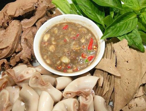 Sổ tay du lịch so tay du lich Sotaydulich Sotay Dulich Khampha Kham Pha Bui Những món ăn “kinh dị” với người nước ngoài