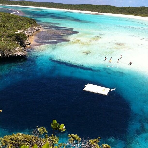 Sổ tay du lịch so tay du lich Sotaydulich Sotay Dulich Khampha Kham Pha Bui Vào lỗ đen Dean biển cả ở Bahamas
