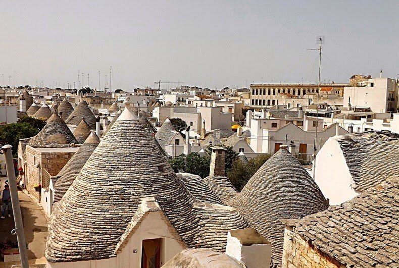 Sổ tay du lịch so tay du lich Sotaydulich Sotay Dulich Khampha Kham Pha Bui “Túp lều đá” Trulli độc đáo ở Alberobello
