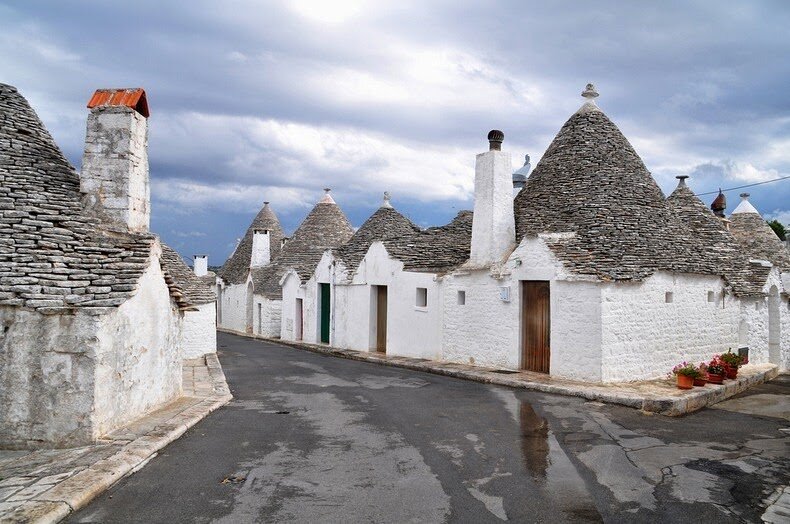 Sổ tay du lịch so tay du lich Sotaydulich Sotay Dulich Khampha Kham Pha Bui “Túp lều đá” Trulli độc đáo ở Alberobello
