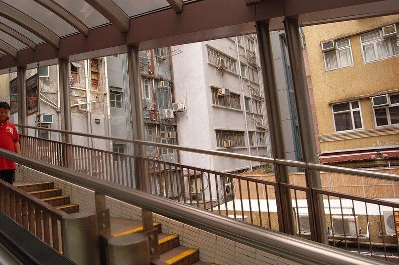 Sổ tay du lịch so tay du lich Sotaydulich Sotay Dulich Khampha Kham Pha Bui Độc đáo thang máy ngoài trời ở Hong Kong