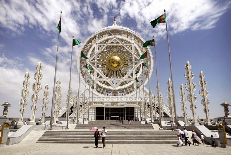 Sổ tay du lịch so tay du lich Sotaydulich Sotay Dulich Khampha Kham Pha Bui Ashgabat - Hào nhoáng thành phố đá cẩm thạch