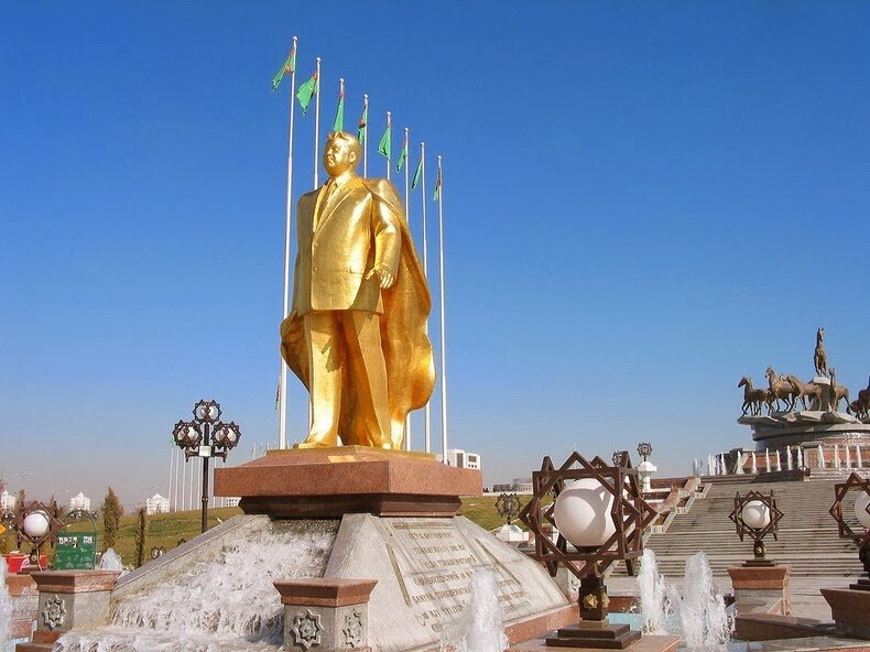 Sổ tay du lịch so tay du lich Sotaydulich Sotay Dulich Khampha Kham Pha Bui Ashgabat - Hào nhoáng thành phố đá cẩm thạch