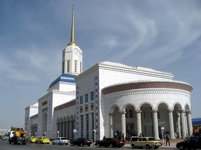 Sổ tay du lịch so tay du lich Sotaydulich Sotay Dulich Khampha Kham Pha Bui Ashgabat - Hào nhoáng thành phố đá cẩm thạch