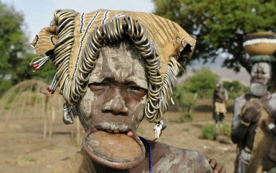 Sổ tay du lịch so tay du lich Sotaydulich Sotay Dulich Khampha Kham Pha Bui Đến Ethiopia chiêm ngưỡng “vẻ đẹp” của phụ nữ Mursi