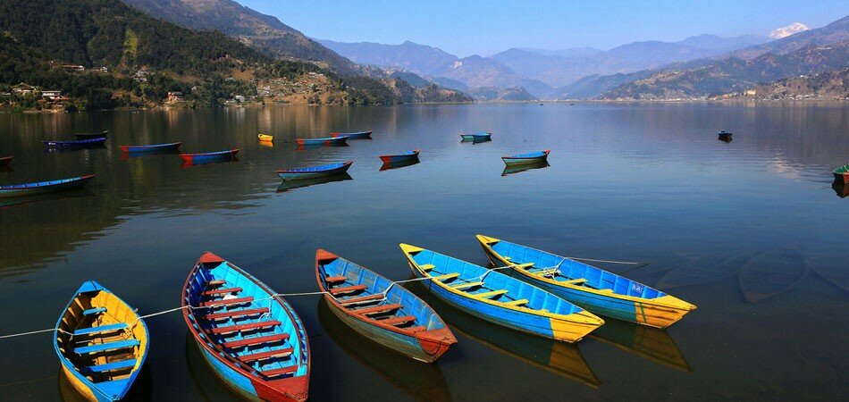 Sổ tay du lịch so tay du lich Sotaydulich Sotay Dulich Khampha Kham Pha Bui Thưởng lãm núi tuyết và hồ nước ở Pokhara