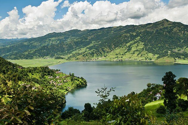 Sổ tay du lịch so tay du lich Sotaydulich Sotay Dulich Khampha Kham Pha Bui Thưởng lãm núi tuyết và hồ nước ở Pokhara