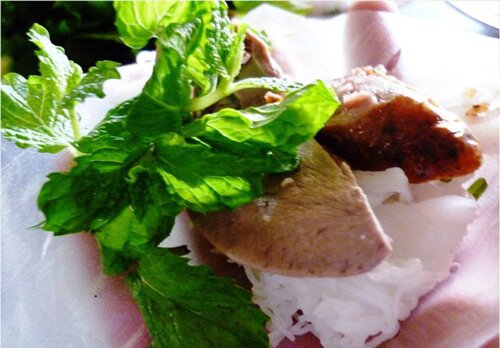 Sổ tay du lịch so tay du lich Sotaydulich Sotay Dulich Khampha Kham Pha Bui Bánh hỏi lòng heo Phan Thiết