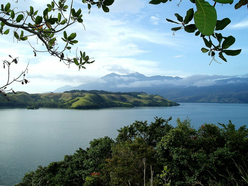 Sổ tay du lịch so tay du lich Sotaydulich Sotay Dulich Khampha Kham Pha Bui Thiên nhiên hoang dã hồ Sentani