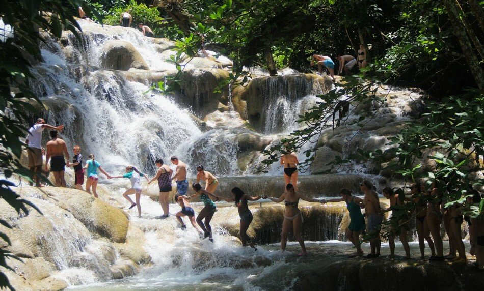 Sổ tay du lịch so tay du lich Sotaydulich Sotay Dulich Khampha Kham Pha Bui Dunn’s River Falls - Ngọn thác kỳ ảo ở Jamaica