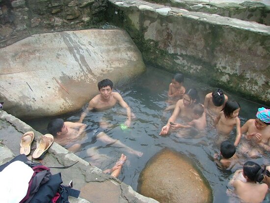 Sổ tay du lịch so tay du lich Sotaydulich Sotay Dulich Khampha Kham Pha Bui Lên Yên Bái mùa đông tắm suối nước nóng