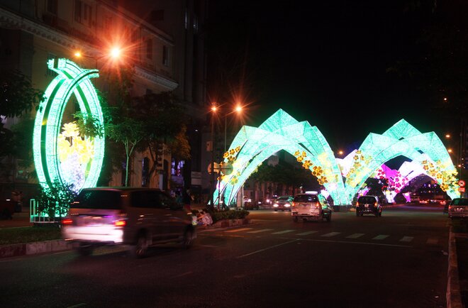 Sổ tay du lịch so tay du lich Sotaydulich Sotay Dulich Khampha Kham Pha Bui Sài Gòn rực rỡ đón năm mới 2015