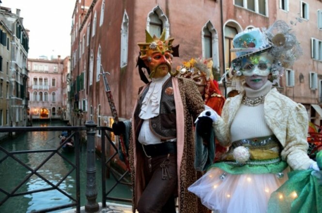 Sổ tay du lịch so tay du lich Sotaydulich Sotay Dulich Khampha Kham Pha Bui Rộn ràng lễ hội hóa trang “mặt nạ” Venice 2015