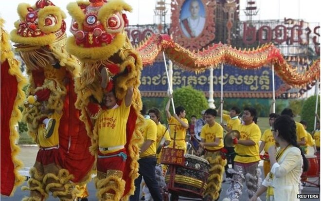 Sổ tay du lịch so tay du lich Sotaydulich Sotay Dulich Khampha Kham Pha Bui Châu Á tưng bừng chuẩn bị đón Tết Nguyên Đán