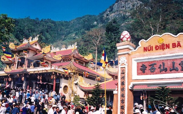 Sổ tay du lịch so tay du lich Sotaydulich Sotay Dulich Khampha Kham Pha Bui Những lễ hội mùa xuân nổi tiếng ở Việt Nam