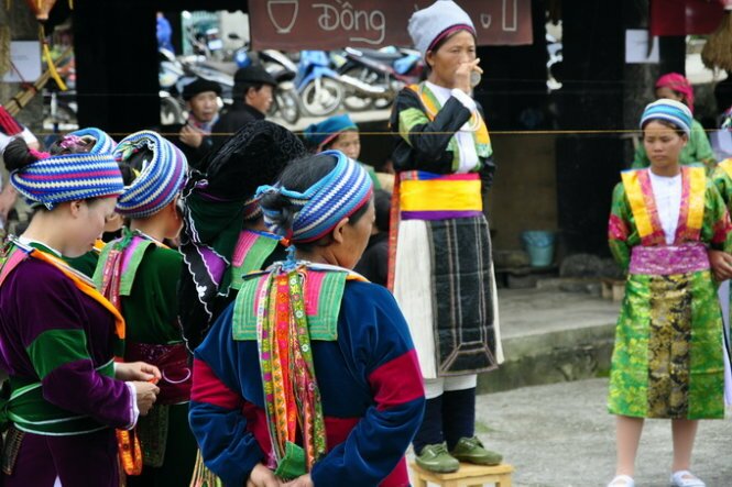Sổ tay du lịch so tay du lich Sotaydulich Sotay Dulich Khampha Kham Pha Bui Chơi xuân trên cao nguyên đá Đồng Văn