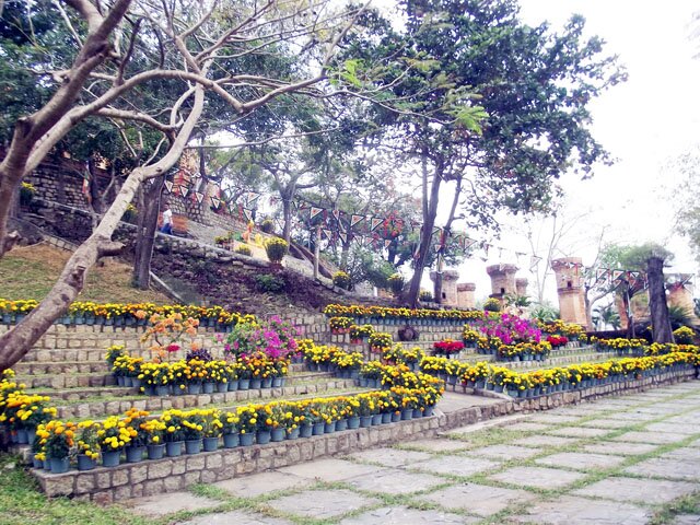 Sổ tay du lịch so tay du lich Sotaydulich Sotay Dulich Khampha Kham Pha Bui Ngắm vẻ cổ kính của tháp Ponagar ở Nha Trang