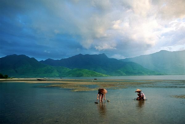 Sổ tay du lịch so tay du lich Sotaydulich Sotay Dulich Khampha Kham Pha Bui Những hình ảnh về Việt Nam trên tạp chí National Geographic