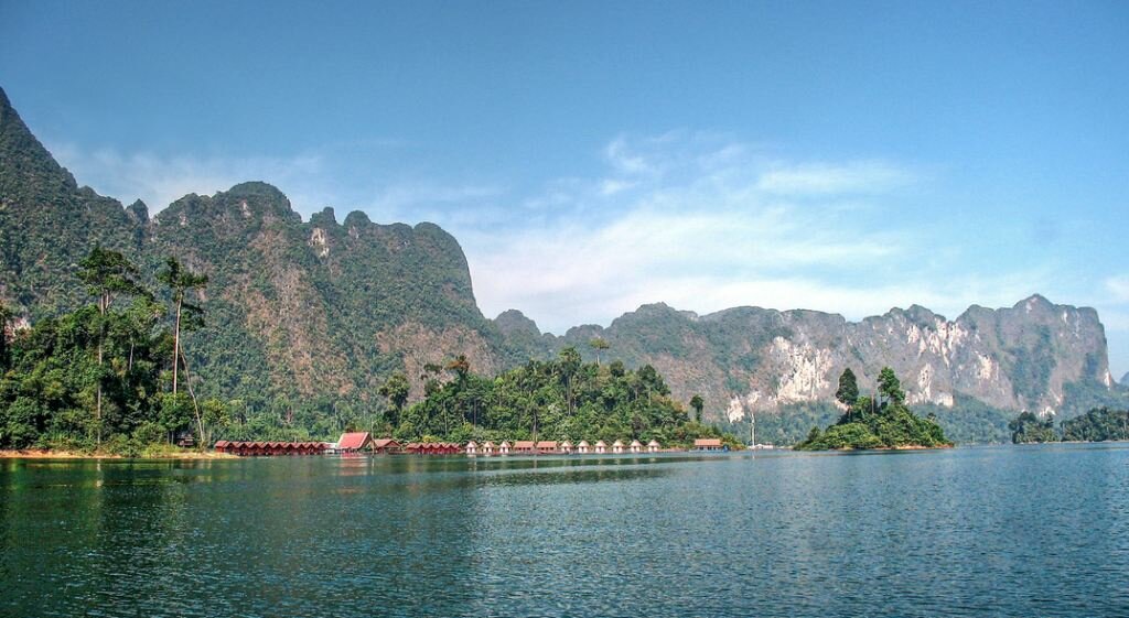 Sổ tay du lịch so tay du lich Sotaydulich Sotay Dulich Khampha Kham Pha Bui Về Khao Sok - Hạ Long của Thái Lan trên núi
