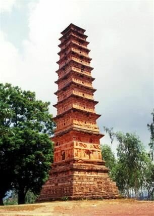 Sotaydulich Sotay Dulich Khampha Kham Pha Bui Thap Binh Son Di san kien truc doc dao