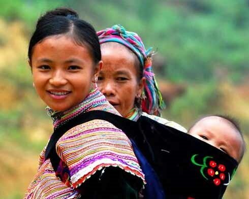 Sotaydulich Sotay Dulich Khampha Kham Pha Bui Phien cho bieng cuong