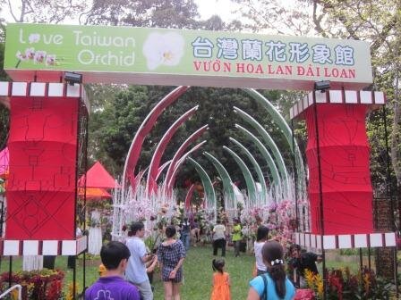  Sotaydulich Sotay Dulich Khampha Kham Pha Bui Chum anh hoi hoa xuan Tao Dan