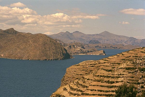 Sotaydulich Sotay Dulich Khampha Kham Pha Bui Titicaca ho nuoc tren nui cao