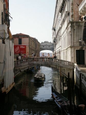 Sotaydulich Sotay Dulich Khampha Kham Pha Bui Tham quan mot ngay Venice tu Milan