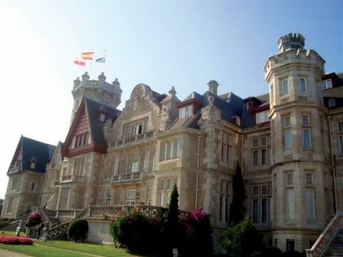 Sotaydulich Sổ tay du lịch so tay du lich Sotay Dulich Khampha Kham Pha Bui Nhung net doc dao o Santander