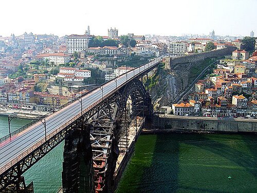 Sổ tay du lịch so tay du lich Sotaydulich Sotay Dulich Khampha Kham Pha Bui Porto Net truyen thong trong mot chau Au hien dai