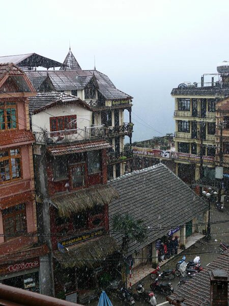 Sổ tay du lịch so tay du lich Sotaydulich Sotay Dulich Khampha Kham Pha Bui Tuyet roi trang troi tai sa pa