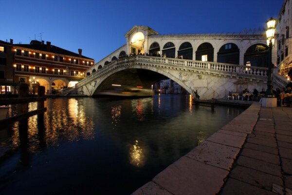 Sổ tay du lịch so tay du lich Sotaydulich Sotay Dulich Khampha Kham Pha Bui Venice mot ve dep trang le