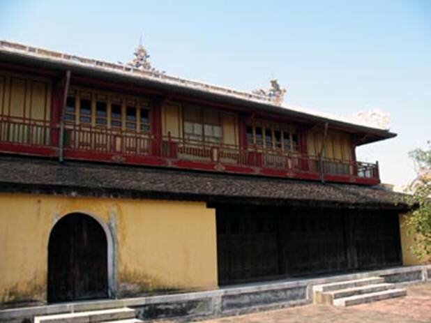  Sổ tay du lịch so tay du lich Sotaydulich Sotay Dulich Khampha Kham Pha Bui Ve voi Hue thuong Hoang cung mot thuo vang son Cung Dien Tho Cung Truong Sanh