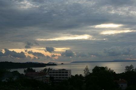 Sổ tay du lịch so tay du lich Sotaydulich Sotay Dulich Khampha Kham Pha Bui Lang thang o Sihanouk Ville