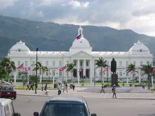  Sổ tay du lịch so tay du lich Sotaydulich Sotay Dulich Khampha Kham Pha Bui Phu tong thong Haiti va mot nam nhin lai