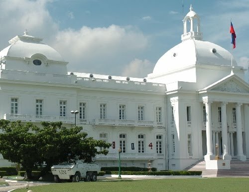  Sổ tay du lịch so tay du lich Sotaydulich Sotay Dulich Khampha Kham Pha Bui Phu tong thong Haiti va mot nam nhin lai