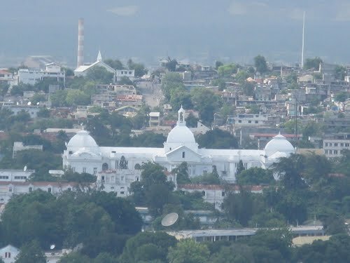  Sổ tay du lịch so tay du lich Sotaydulich Sotay Dulich Khampha Kham Pha Bui Phu tong thong Haiti va mot nam nhin lai