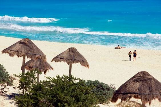 Sổ tay du lịch so tay du lich Sotaydulich Sotay Dulich Khampha Kham Pha Bui Bai bien CanCun mot ve dep trong xanh