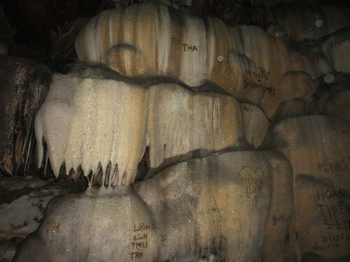 Sổ tay du lịch so tay du lich Sotaydulich Sotay Dulich Khampha Kham Pha Bui Kham pha bi an ve hang dong ca than Cam Thuy